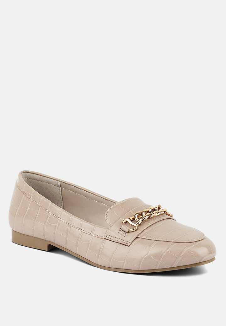 Women Bro Zone Croc Metal Chain Loafers