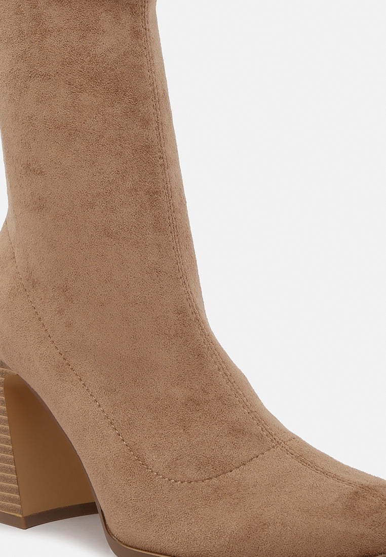 women candid flared block heel boots#color_taupe