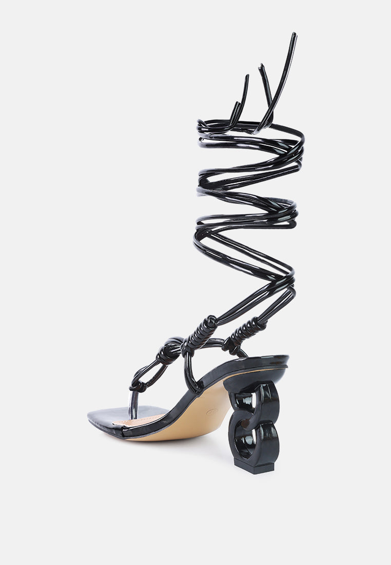 cassino thong chain heel sandals#color_black