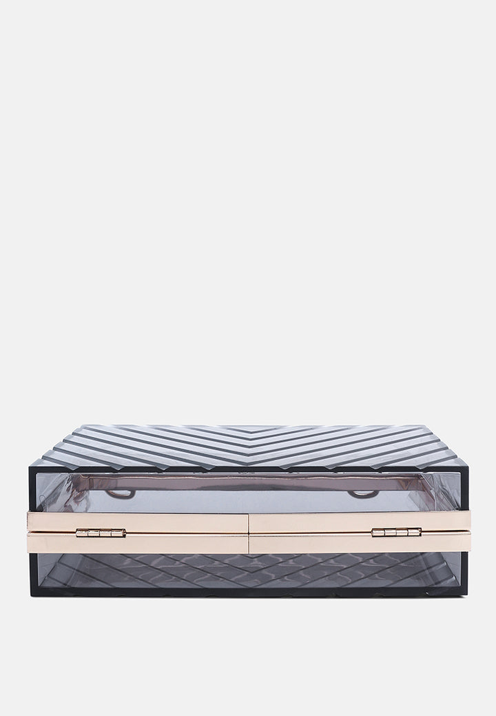 #color_black-transparent