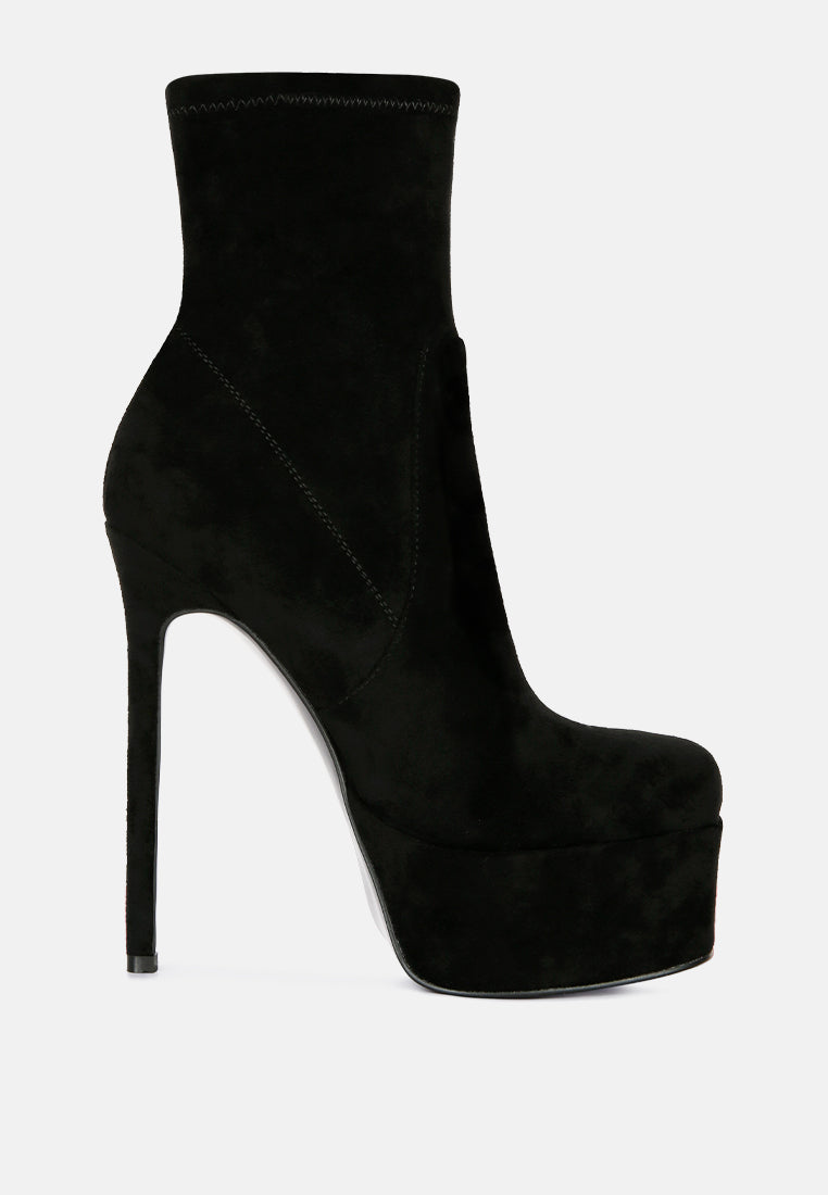 women high heeled ankle boot#color_black