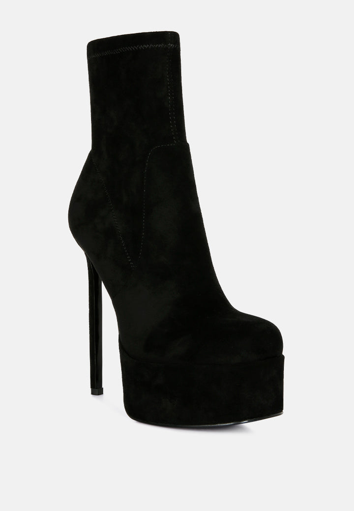 women high heeled ankle boot#color_black