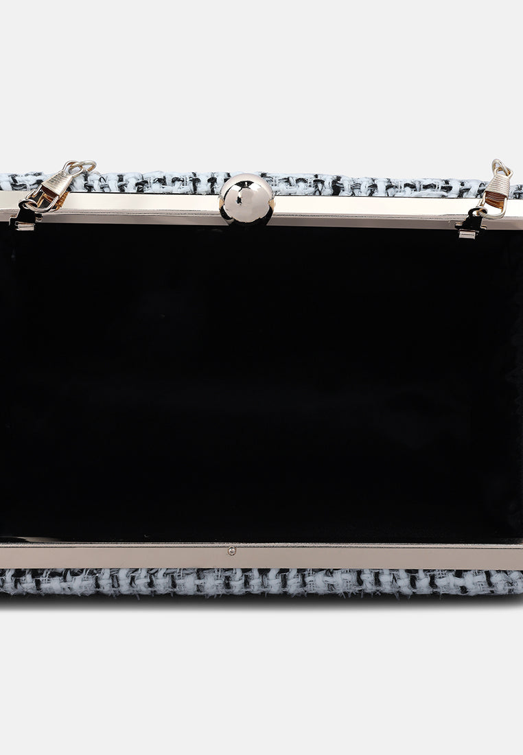 creative weave clutch bag#color_white/black