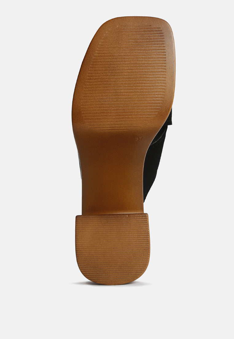 women criss cross strap block heel sandals#color_black