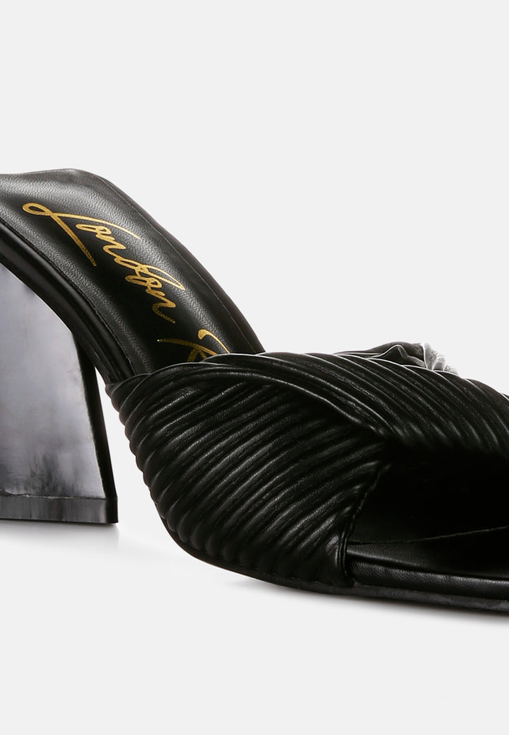 women twist strap block sandals#color_black