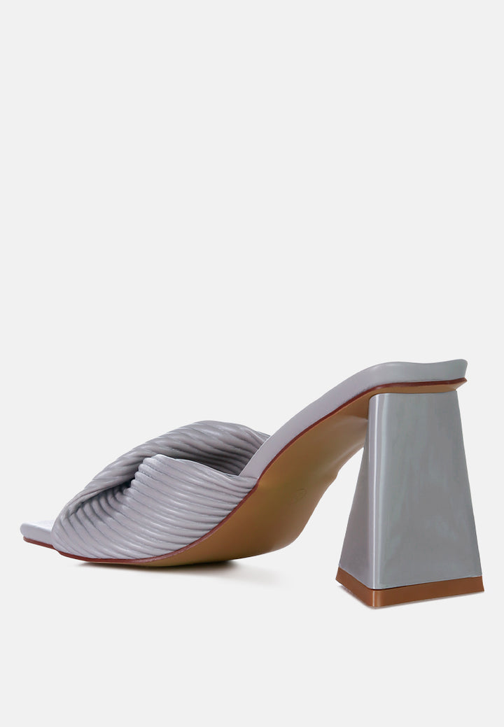 women twist strap block sandals#color_grey