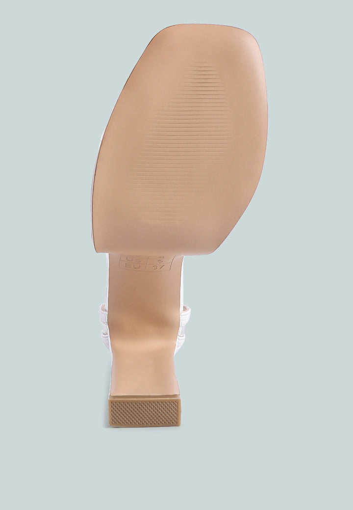 women high heeled chunky sandals#color_white