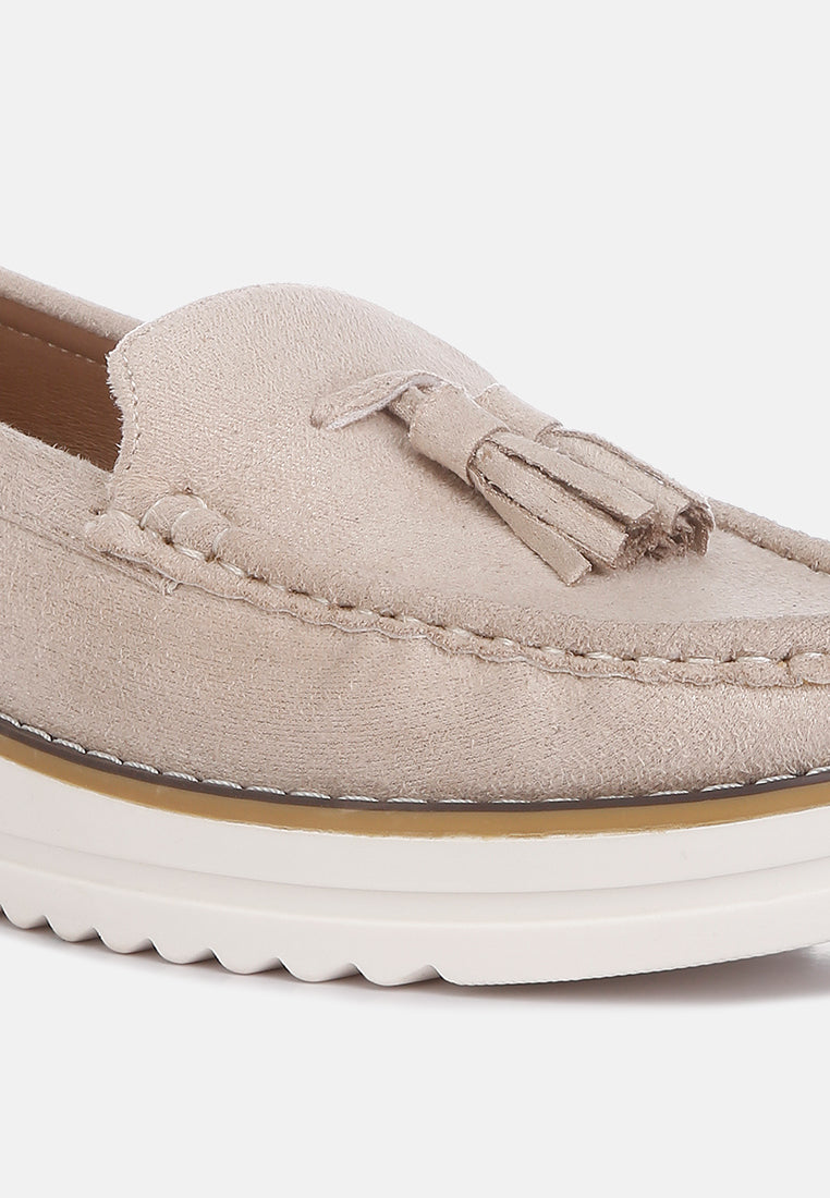 women platform lug sole tassel loafers#color_beige