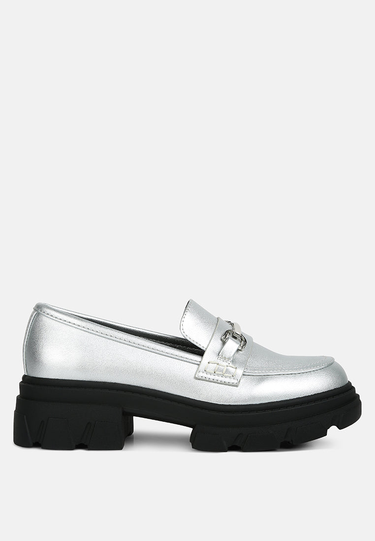 women darlina metallic platform loafers#color_silver