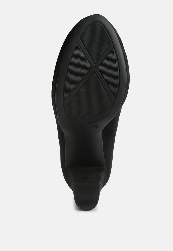 women delia suede block heel pumps#color_black