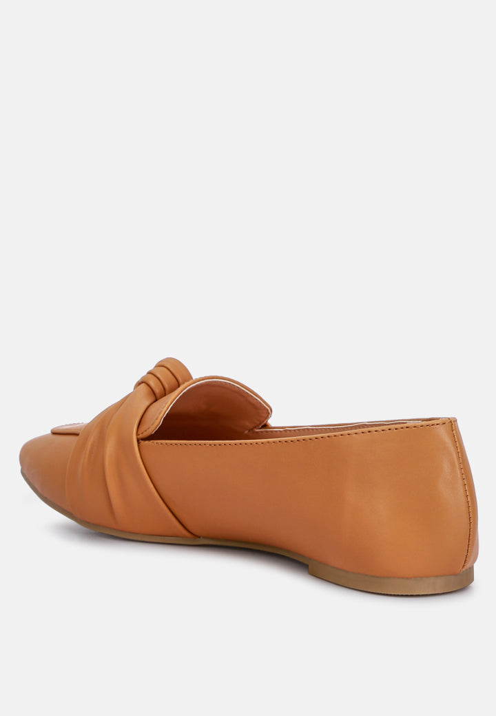 women recycled faux leather flat loafers#color_tan