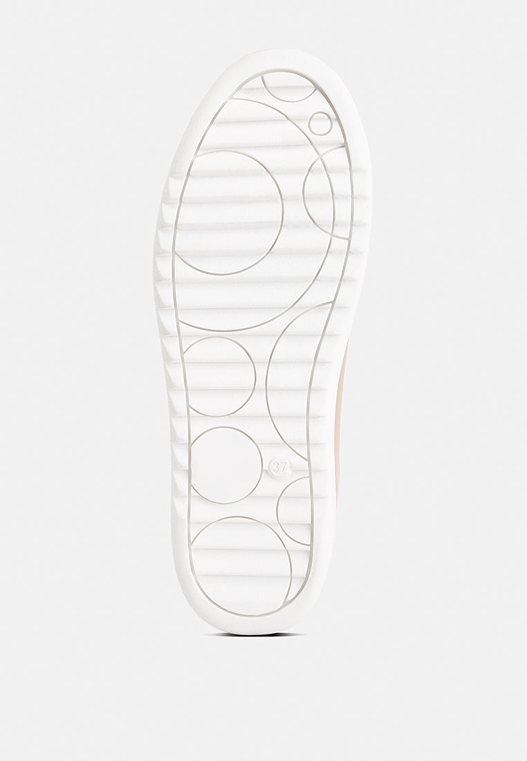 women metallic accent sneakers#color_beige