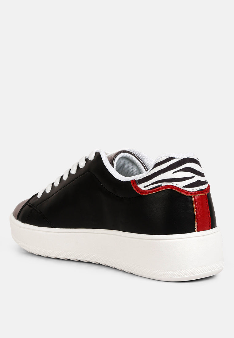 women metallic accent sneakers#color_black