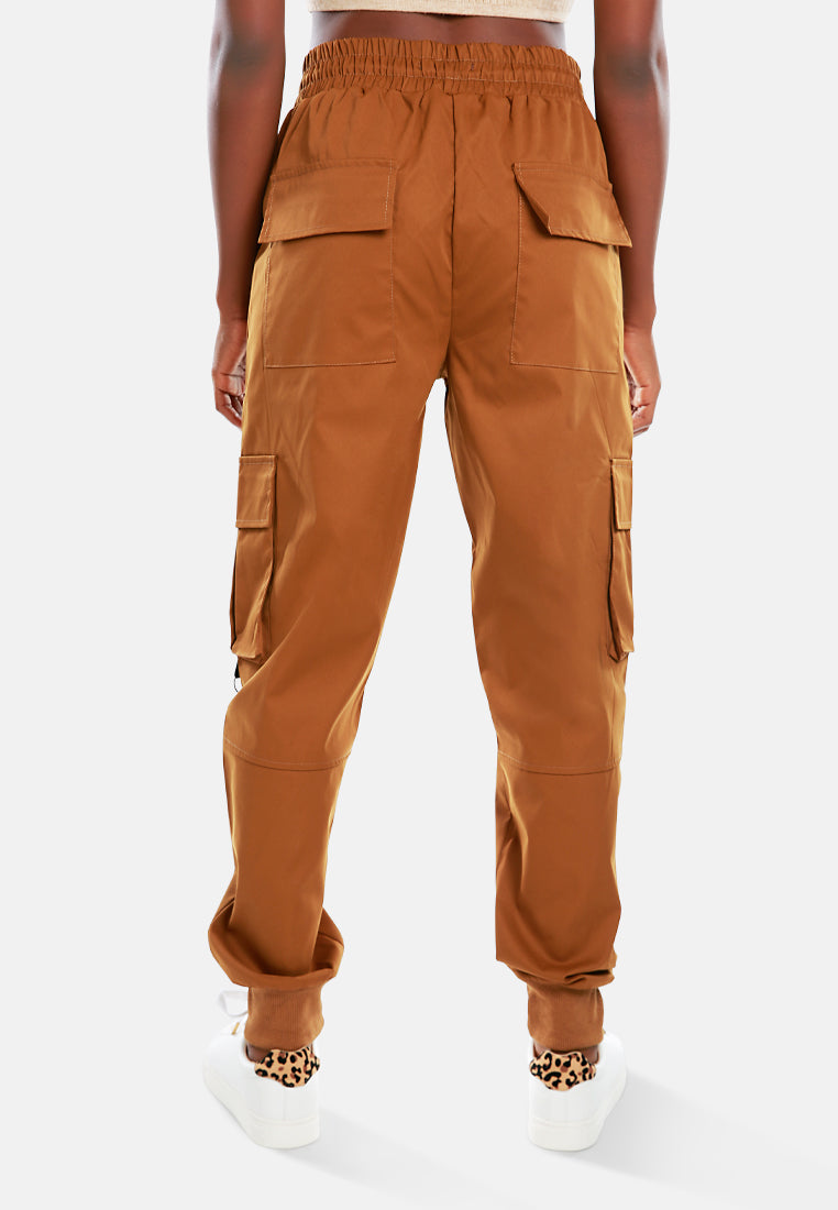 #color_brown