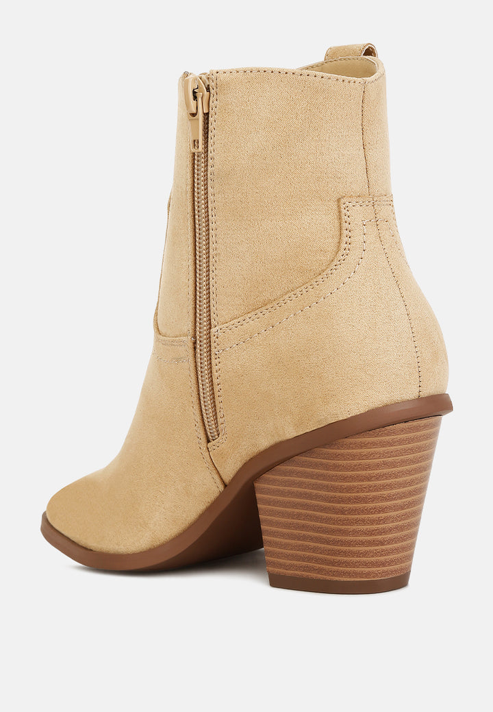 women elettra ankle length cowboy boots#color_beige