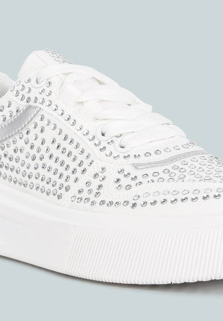 women embellished chunky sole sneakers#color_white