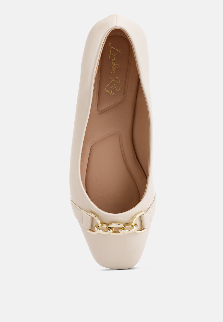 women embellished flat ballets#color_beige