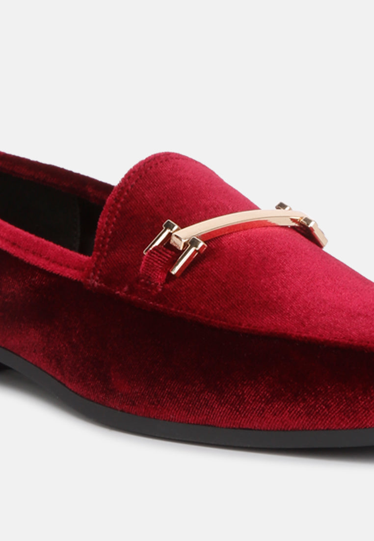 women horsebit embellsihed velvet loafers#color_burgundy
