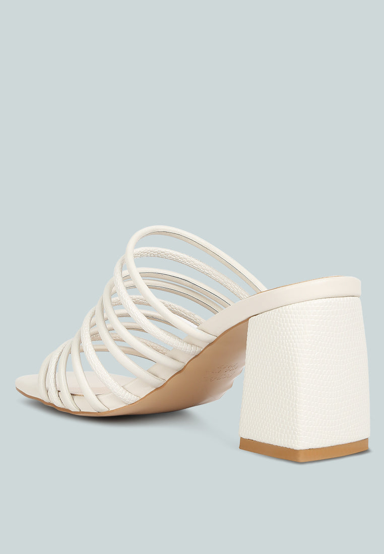 women strappy slip on sandals#color_off-white