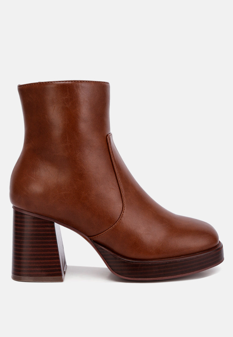 women faux leather side zipper closure boots#color_brown