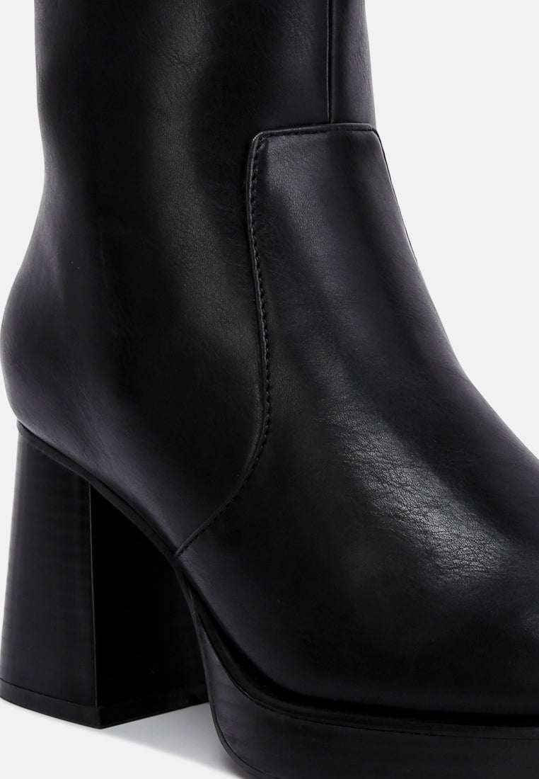 women faux leather side zipper closure boots#color_black