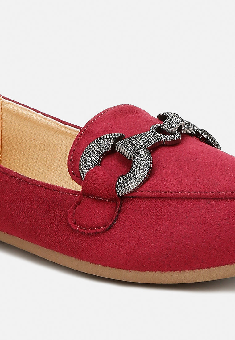 women horsebit detail flexible loafers#color_burgundy
