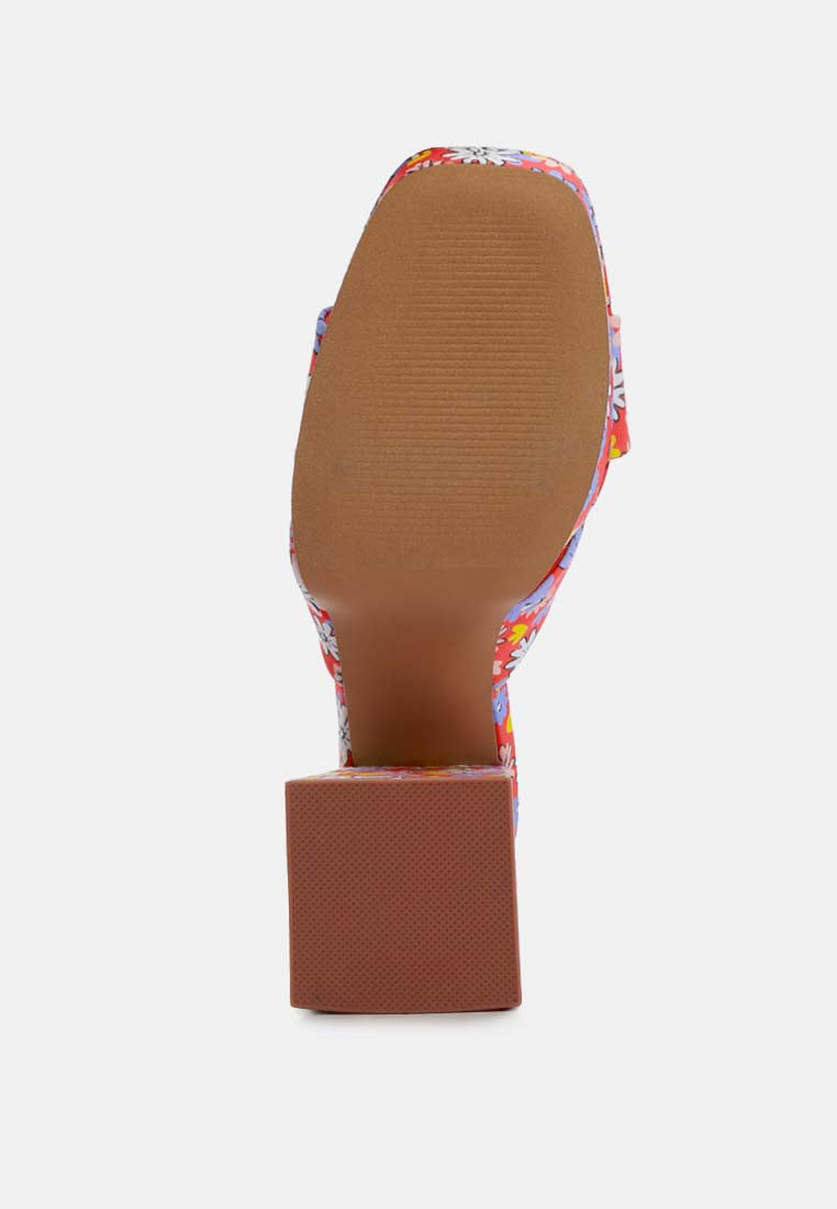 floral triangular block heel sandals#color_red