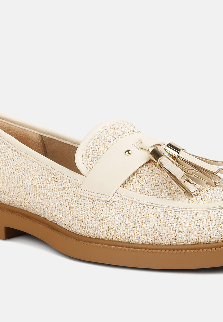 women tassle detail raffia loafers#color_cream