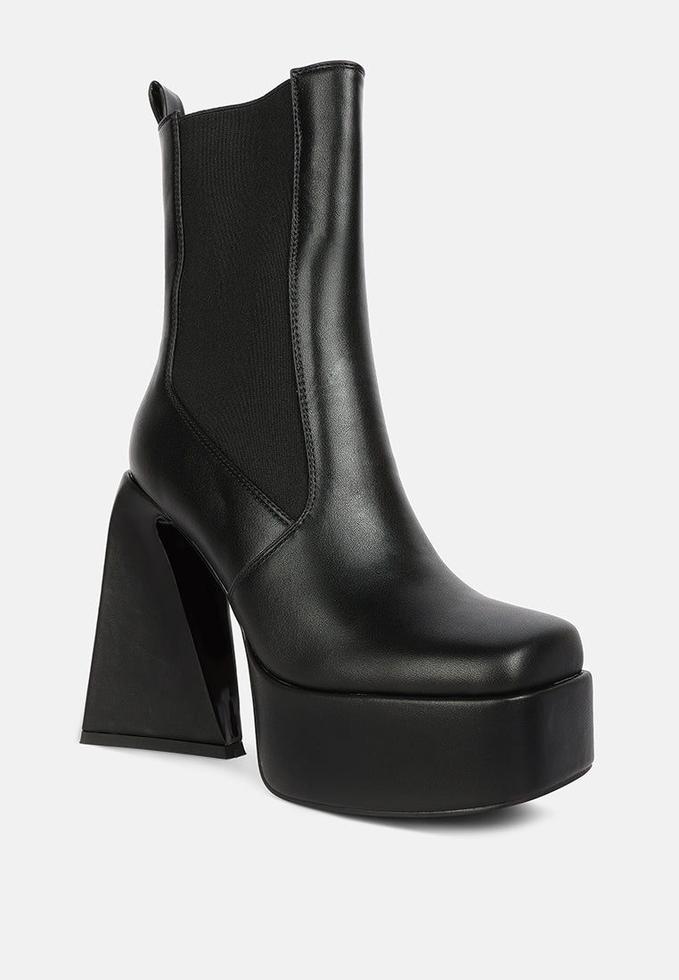 women high platform block heeled chelsea boot#color_black
