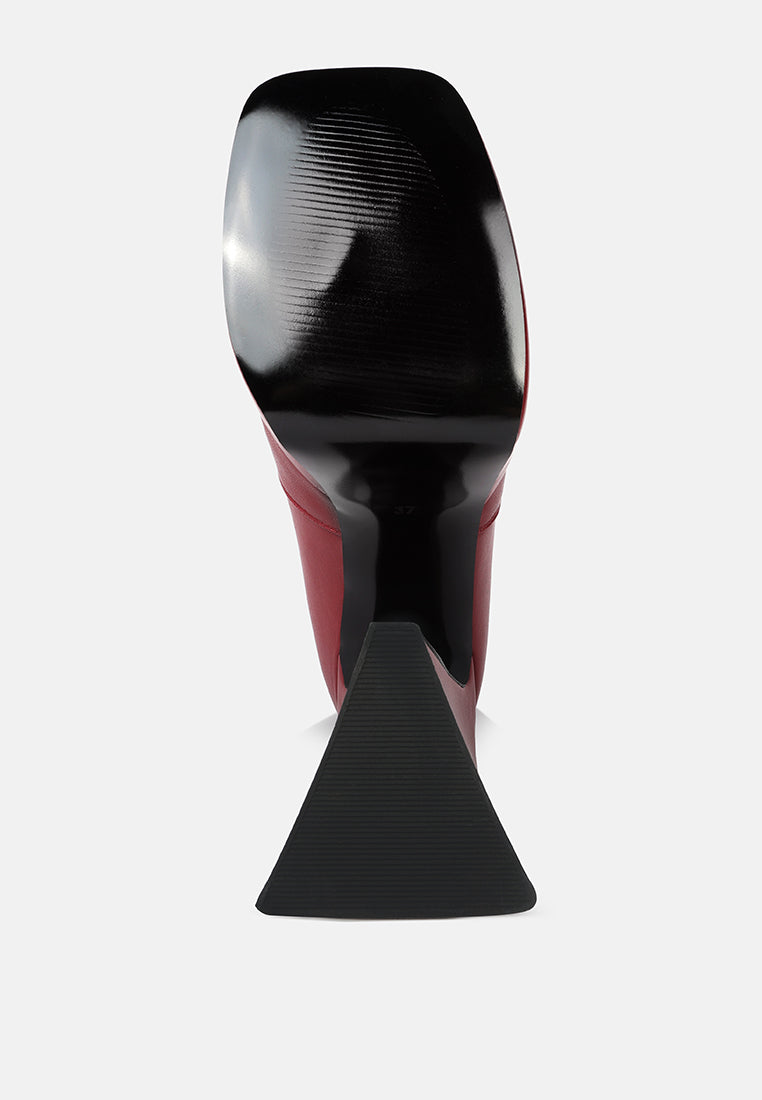 women high platform block heeled chelsea boot#color_burgundy