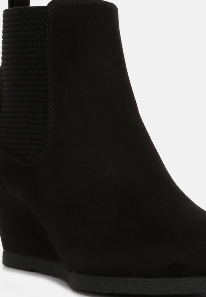 women wedge heel ankle length boots#color_black