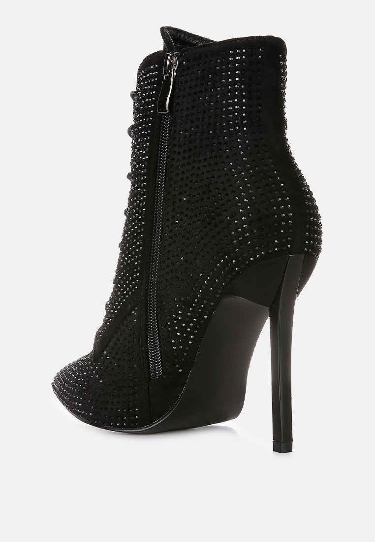 women head on faux suede diamante ankle boots#color_black