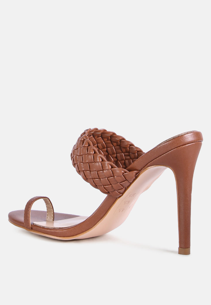 Women woven Strap Toe Ring Sandals