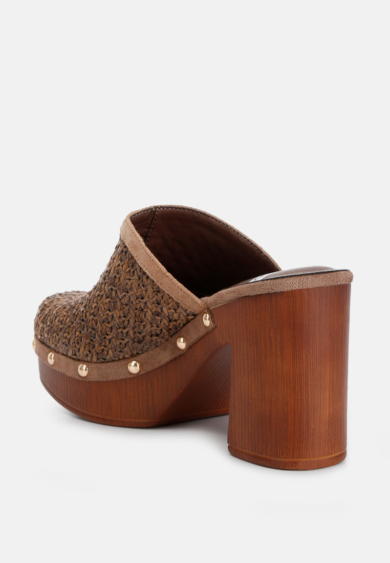 women raffia platform clogs#color_brown