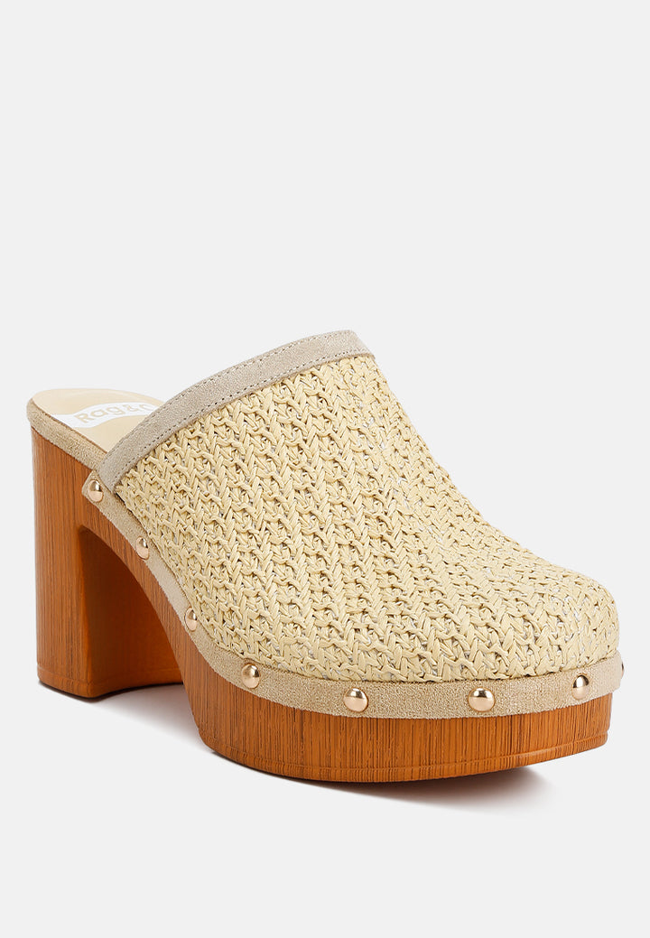 women raffia platform clogs#color_beige