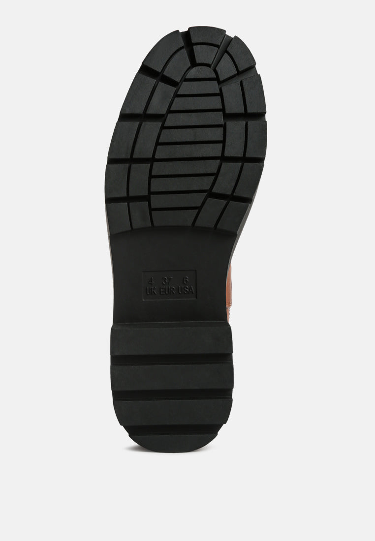 women elasticated gussets lug sole boots#color_tan