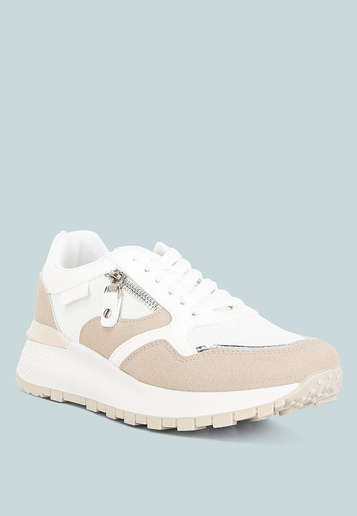 chain detailing lace up sneakers#color_white