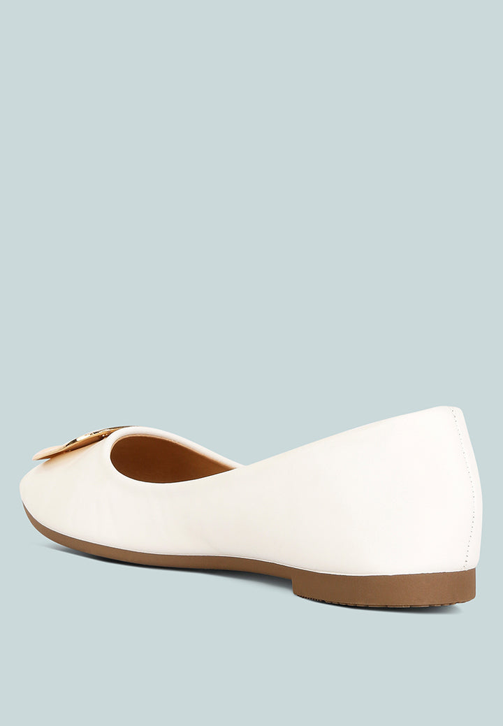 women brooch detail ballet flats#color_white