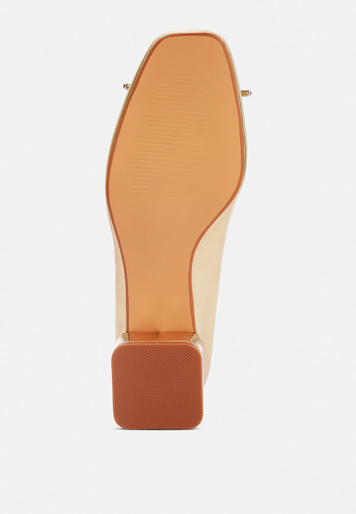 women metallic low block heel ballerinas#color_gold