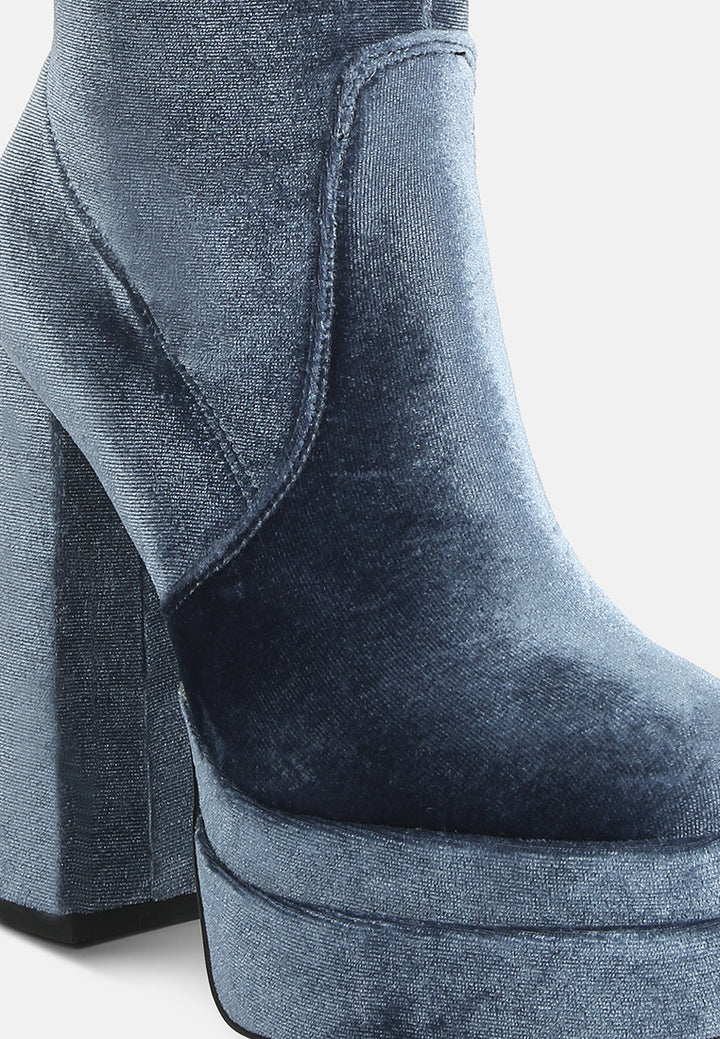 women lazuli high block heel velvet boot#color_blue