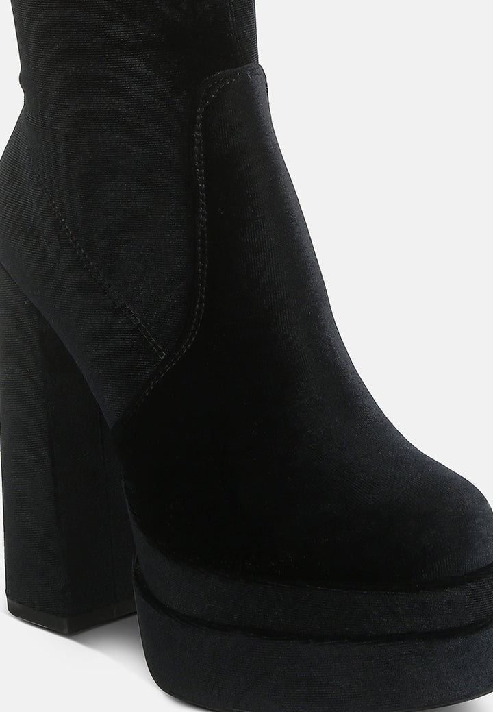 women lazuli high block heel velvet boot#color_black