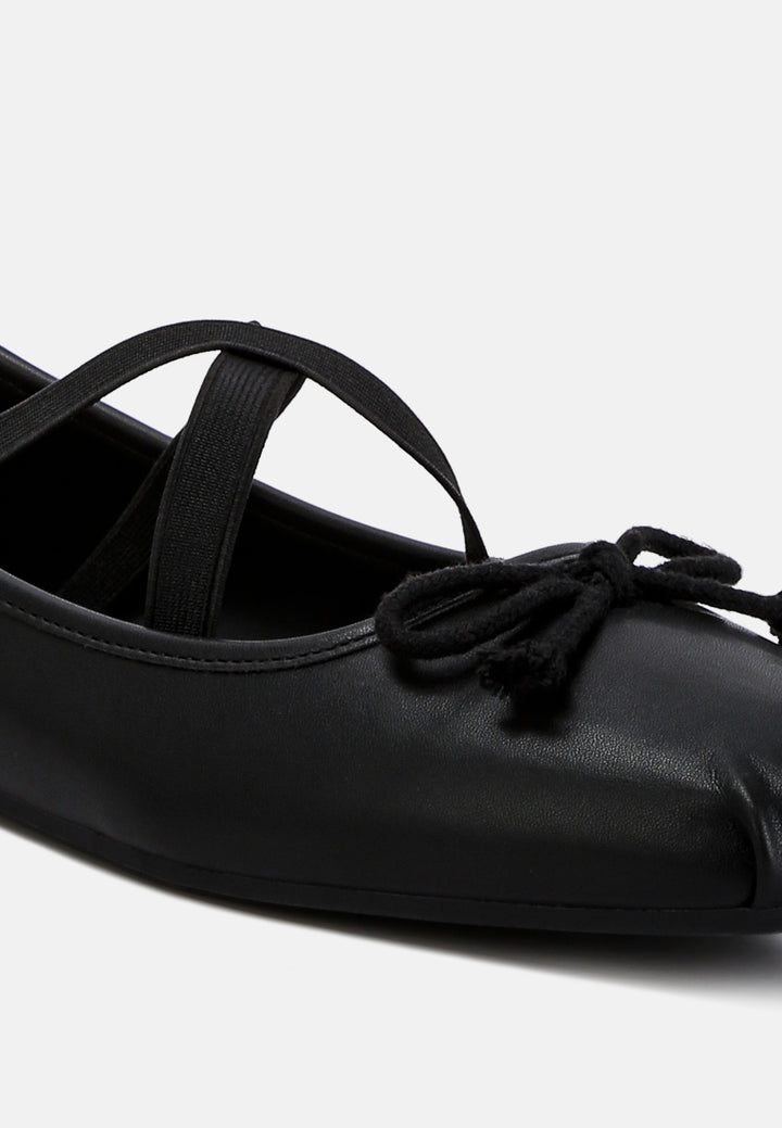 women recycled faux leather ballet flats#color_black