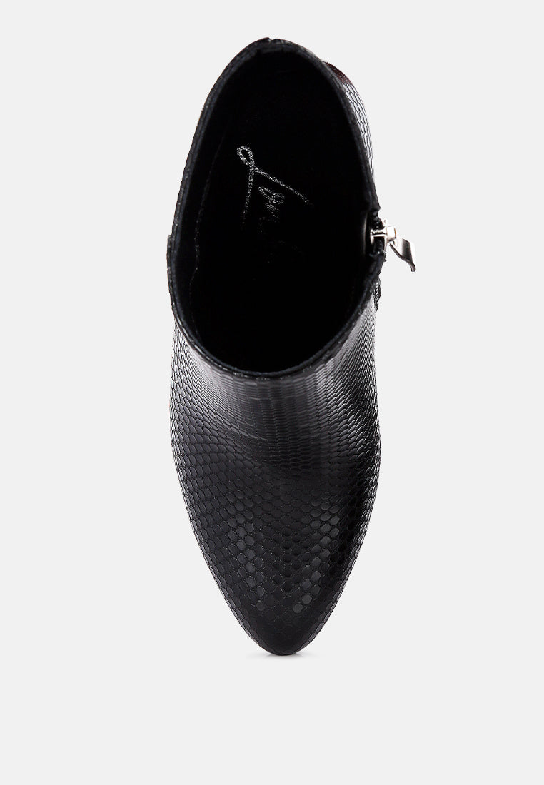 heeled ankle boots#color_black