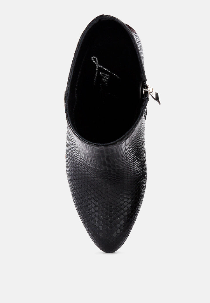 heeled ankle boots#color_black