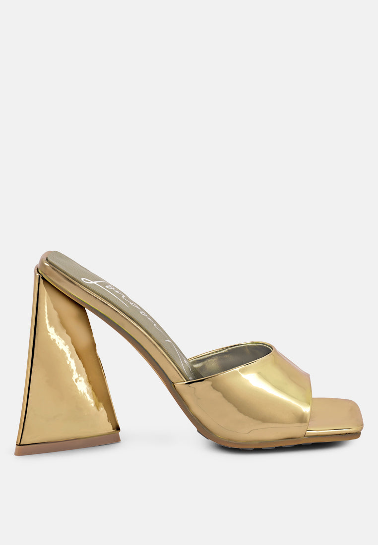 women triangular block heel sandals#color_gold