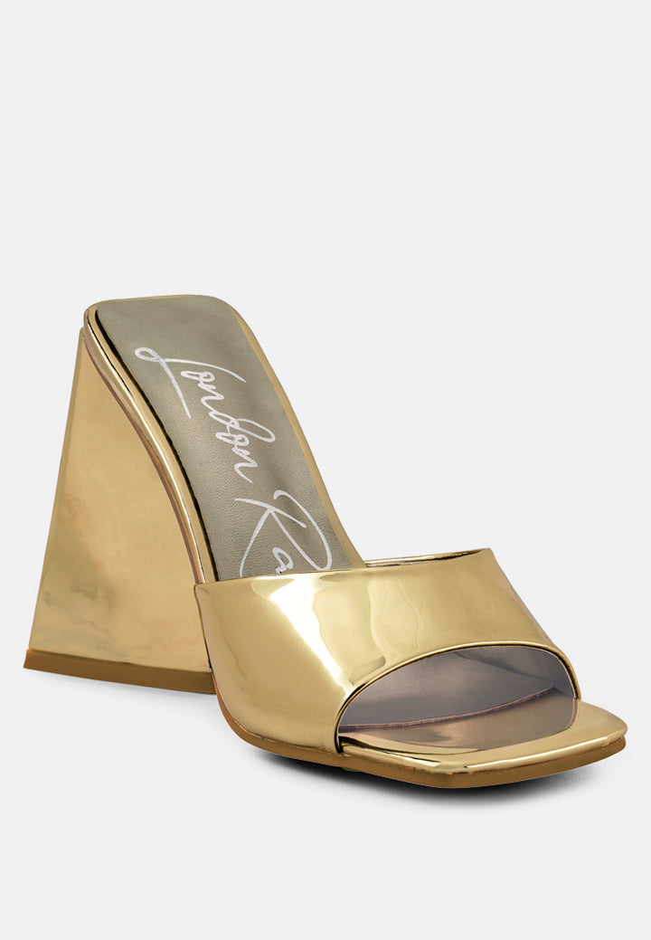women triangular block heel sandals#color_gold