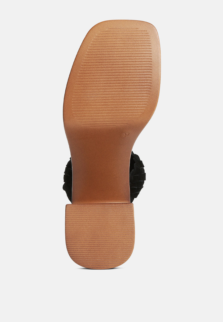 women braided detail platform sandals#color_black