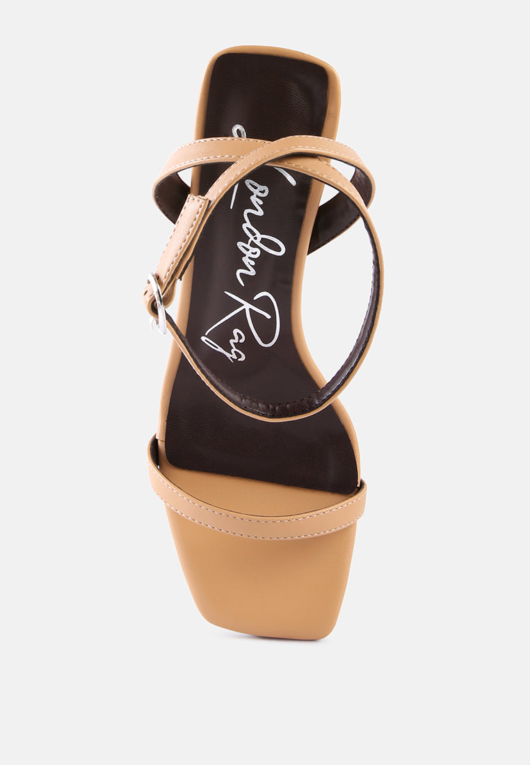 women square toe block heeled sandal#color_nude