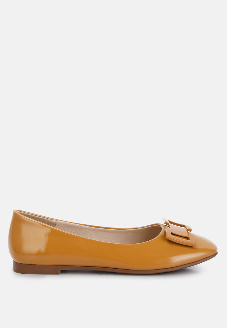 women embellished flat ballerinas#color_tan