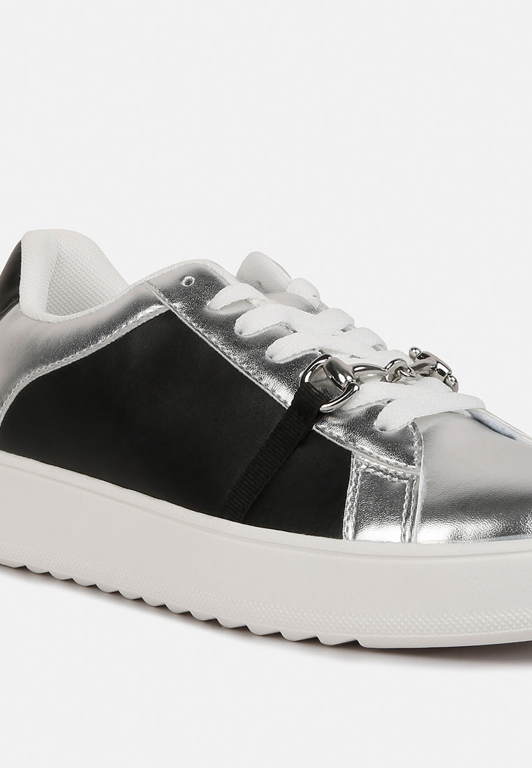 contrasting metallic sneakers#color_silver